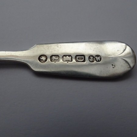 Silver salt spoon Josiah Williams & Co Exeter 1880